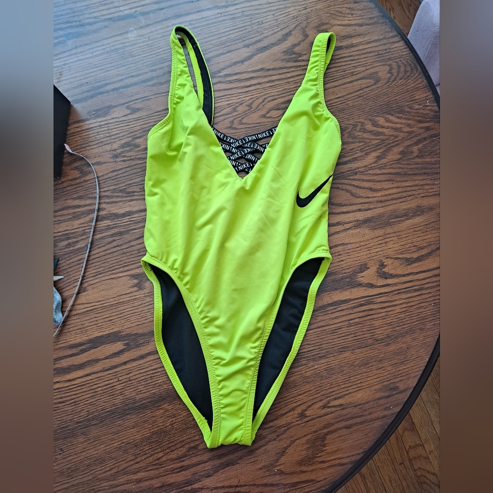 Nike One Piece Swim Suit, New, no tags